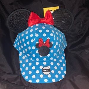 Disney Minnie Mouse hat with Ears and bow